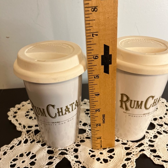 Brand New Rum Chata Porcelain Tumblers with Silicone Lids  16 Ounces White/Gray - Picture 4 of 6